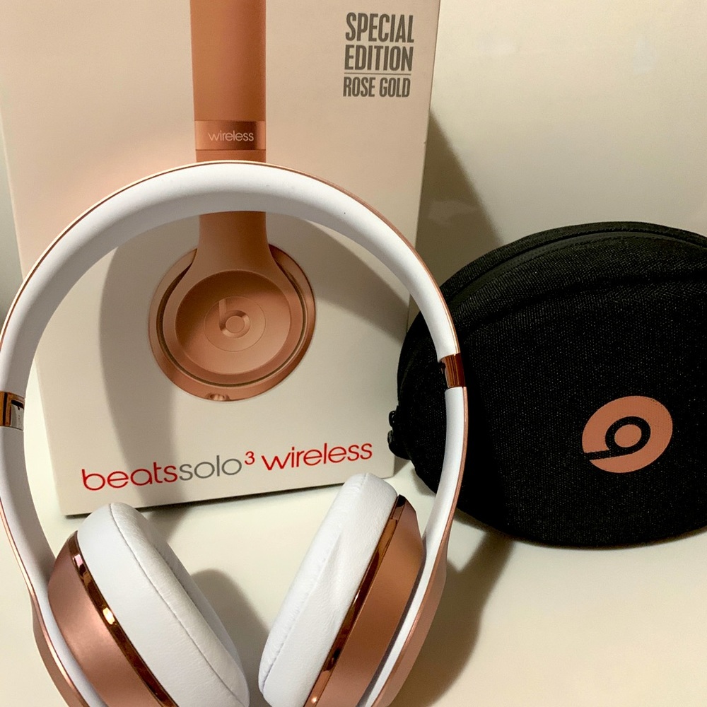 Beats Solo 3 Wireless Headphones